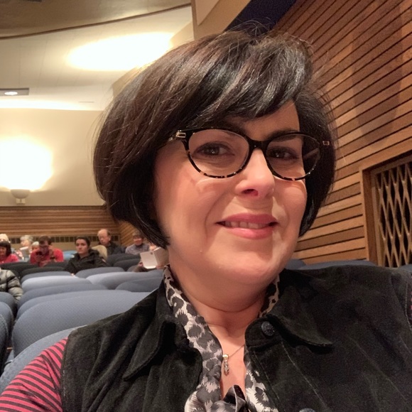 **Meet Maggie’s Closet! - Picture 3 of 4